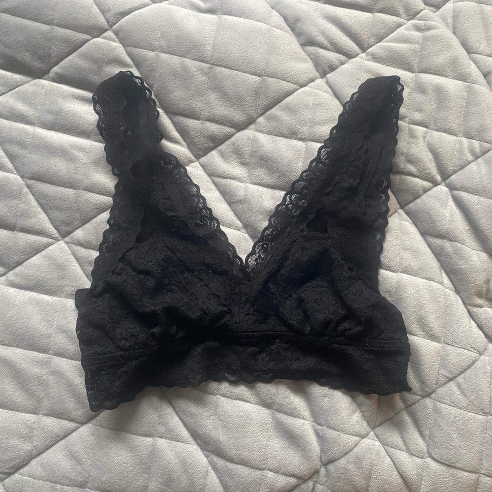 Black lace Aerie bralette